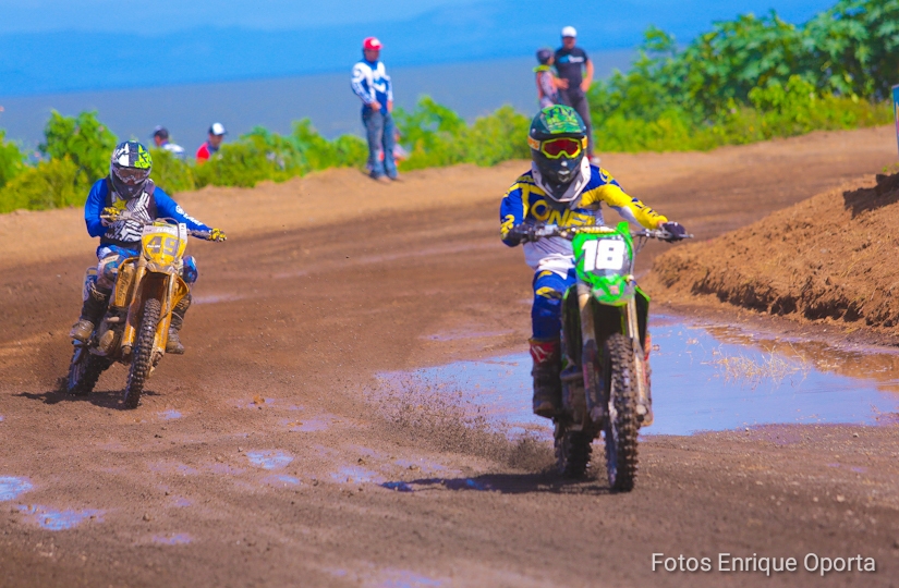 MOTOCROSS
